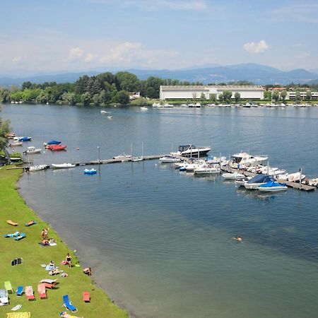 Готель Camping Lido Verbano Кастеллетто-сопра-Тічіно Екстер'єр фото